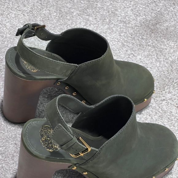 Vince Camuto Ithernda Clog - Picture 5 of 8